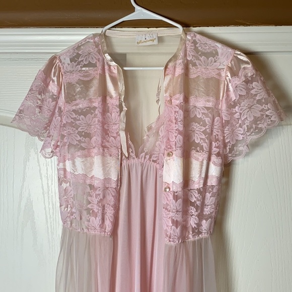 💀 VINTAGE BABY PINK FLOOR LENGTH MAXI ROBE & SLIP DRESS SET - Picture 2 of 8